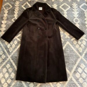 In like new condition! Zara chocolate brown faux fur coat